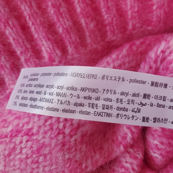 Sweater - Picture 10 of 10